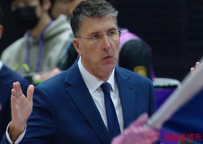 前功勋教练格兰特重返一线队 担任拜仁助理教练