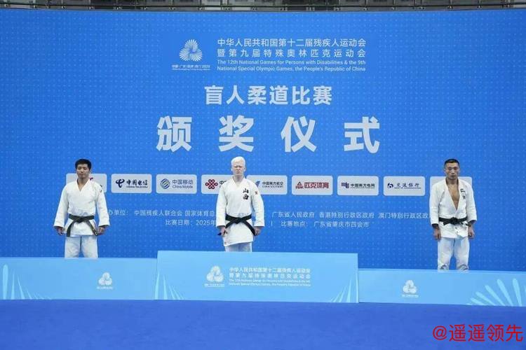 杨恩东双线作战展锋芒 遂宁登山赛勇夺双奖